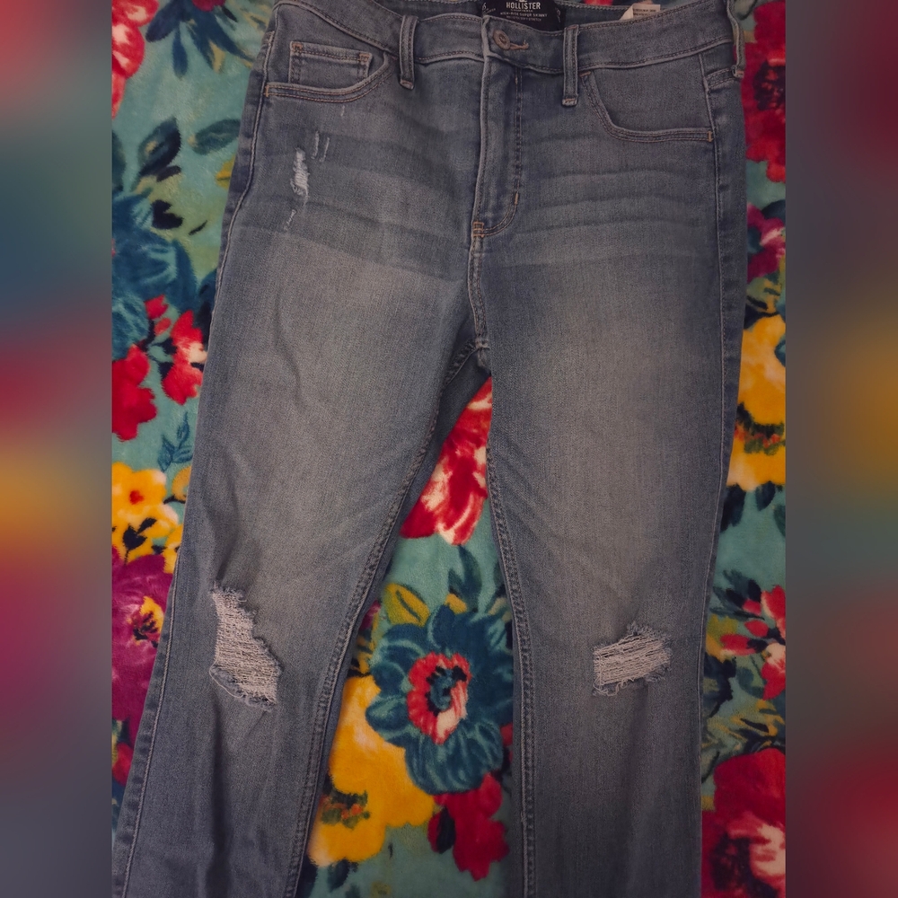 Women's Hollister Super Skinny Jeans